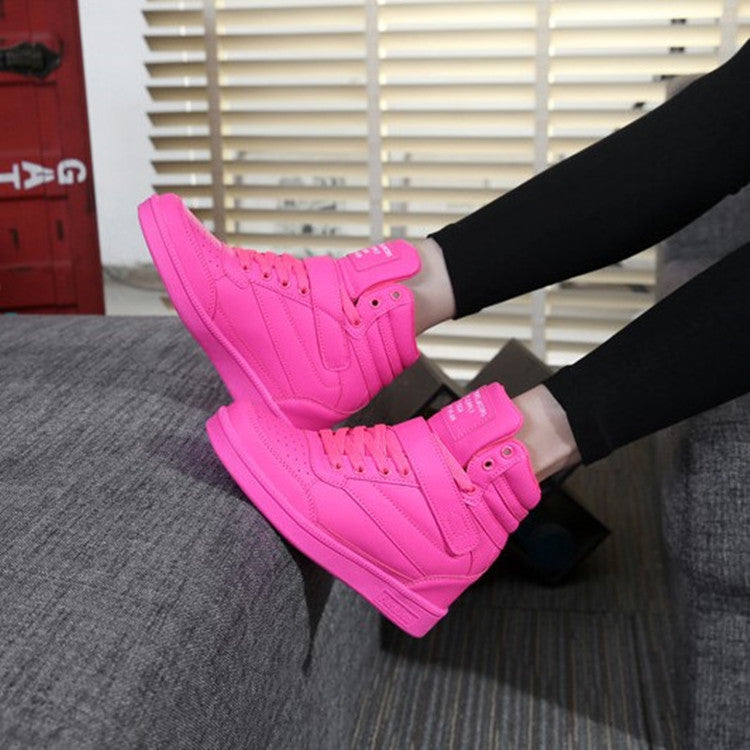 Inner increase high-top sneakers