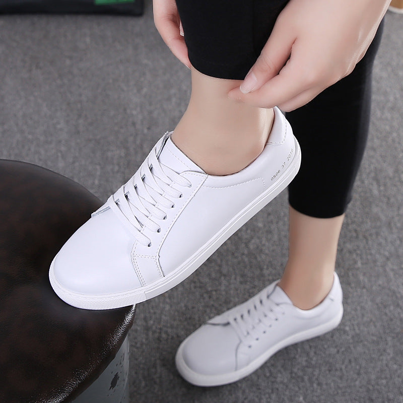 2021 Winter New Lady  White Shoe Leather Shoes Casual Shoes Female Korean Students Wholesale Manufacturers