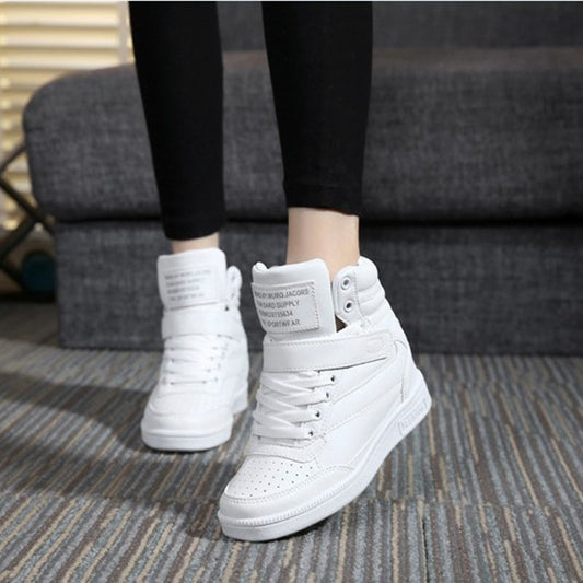 Inner increase high-top sneakers